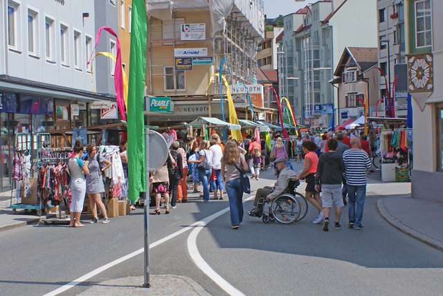 Der Gehsteigmarkt der Kufsteiner Kaufmannschaft findet am 3. Juli statt.