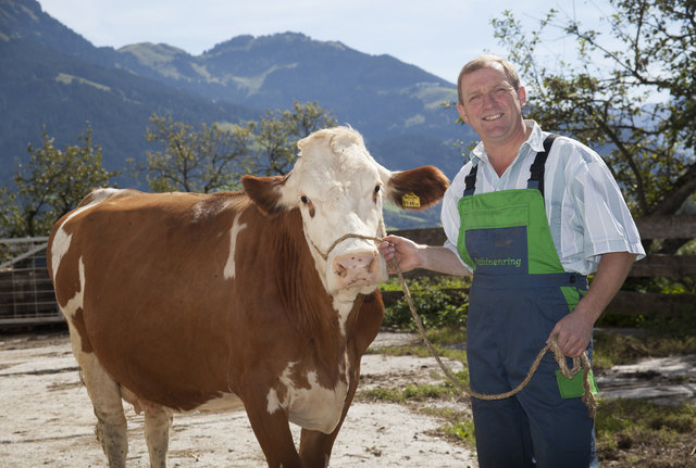 Der ÖVP-Abgeordnete Josef Edenhauser ist selbst Landwirt in Oberndorf.