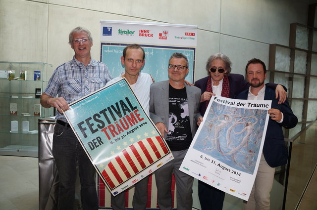 Die Organisatoren mit "Festival der Träume"-Moderator Alfred "Alfie" Lerchbaumer (2.v.r)