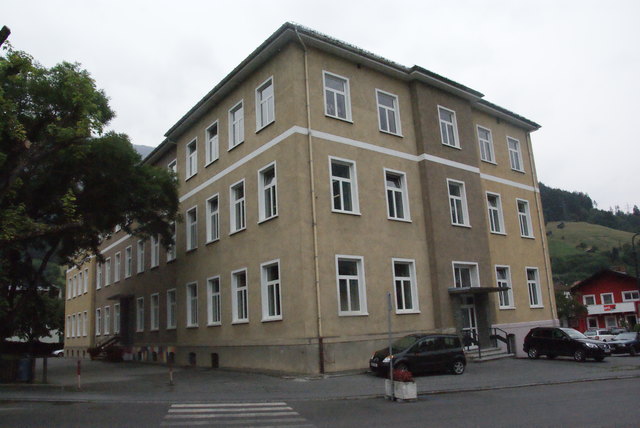 Architektenwettbewerb: Die Volkschule Angedair soll umgebaut und generalsaniert werden.