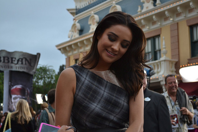 Shay Mitchell | Foto: Loren Javier flickr (CC BY-ND 2.0)