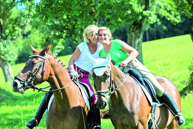 Die "fair riding corp" setzt sich für fairen Reitsport ein. "Das Pferd ist kein Sportgerät", sagt Daniela Geiger.