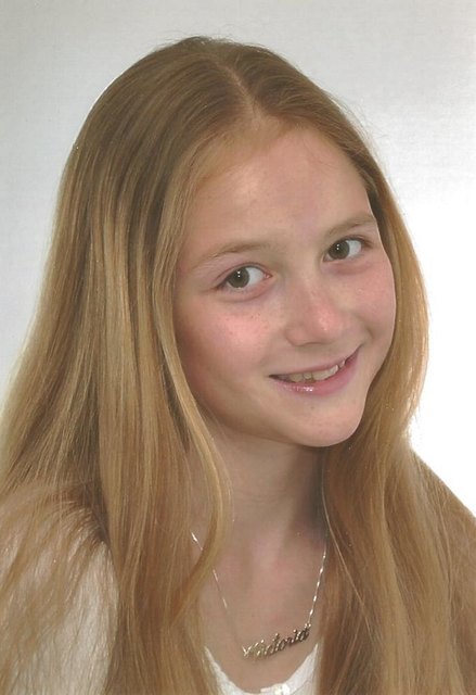 Victoria Kalla, BG/BRG Mössingerstraße, 2. Klasse