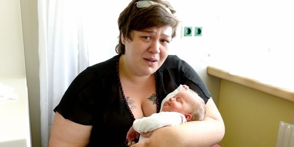 Jugendamt Nimmt Mutter Baby Weg Favoriten