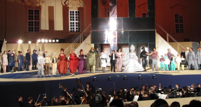 Das großartige Ensemble beim Schlussapplaus