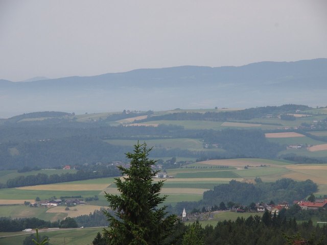Blick in die Bucklige Welt