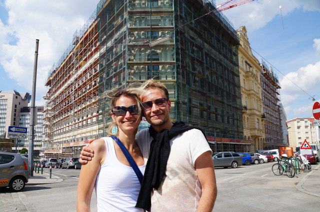 Für Krisztina und Attila P. ist das geplante "Beatrix Spa" Ecke Beatrixgasse und Linke-Bahn-Gasse eine Bereicherung. | Foto: Bajer