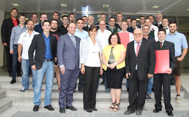 27 Mitarbeiter von Unternehmen absolvierten am bfi Köflach Ende Juni ihre Werkmeisterprüfung. | Foto: bfi Köflach