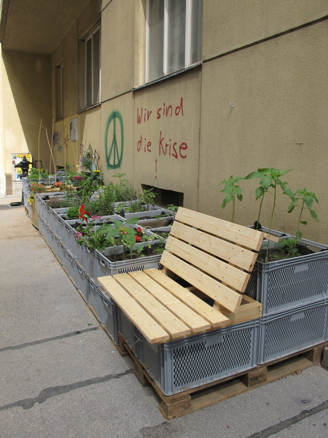 Mit der Idee eines Nachbarschaftsgartens gewann Initiator Alexander Zöhrer 2012 den Neubauer Klimaschutzpreis. | Foto: BV7
