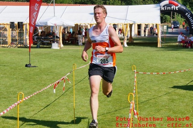 Sieger Martin Haas. | Foto: Laufverein Suben
