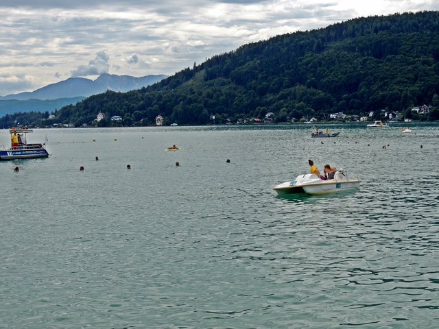 Die ersten sind etwa MITTE See