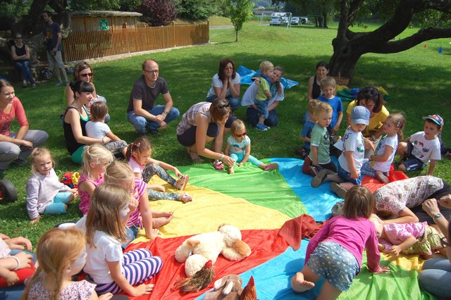 Die Geschichte "Was raschelt da am Bauernhof?" zeigte den Kindern, wie das Leben auf dem Bauernhof abläuft. | Foto: Foto: KK