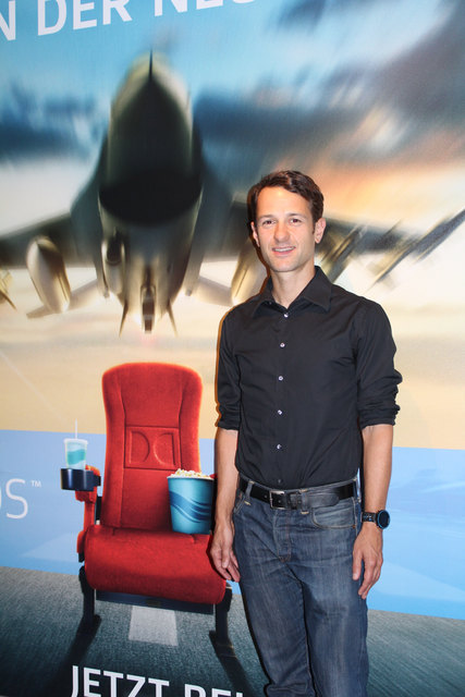 Star Movie-Geschäftsführer Hans-Peter Obermayr präsentierte am 17. Juli den Kinofans das neue Soundsystem "Dolby Atmos". | Foto: Star Movie