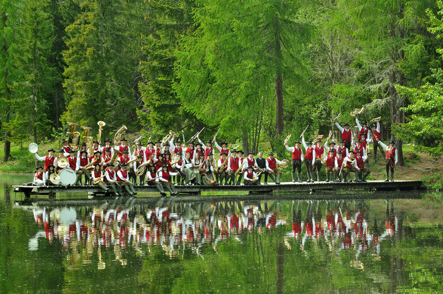 Der MV "Alpenklänge" lädt zur Jubiläumsfeier | Foto: MV