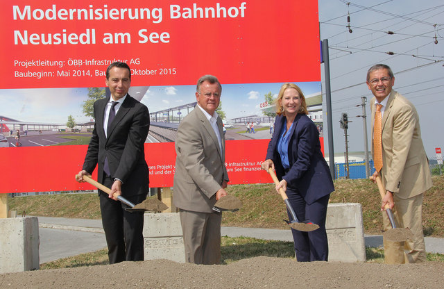 Am Montag fand der Spatenstich zur Modernisierung des Bahnhofes Neusiedl statt.