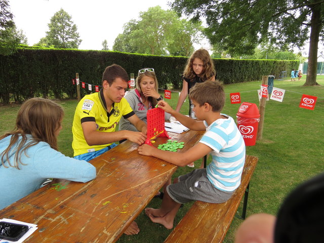 Statt Schwimmen stand beim KISO spielen am Programm | Foto: Nadine Imre