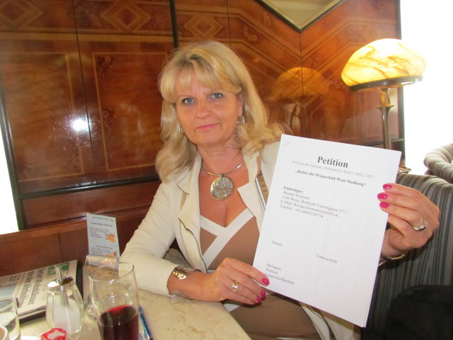 Mietervertreterin Renate Klement mit Petition: "Alle haben sich gewaltig engagiert, damit sie ihre Sieldung retten"