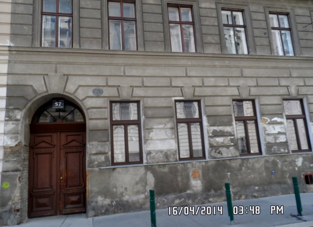 Semperstraße: Dieses Haus stört das Ensemble, findet Leser Wallner. | Foto: K. Wallner