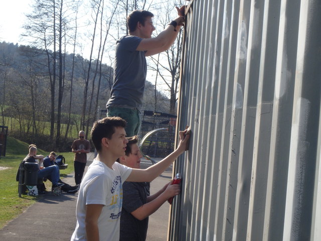 Der Container auf dem Skaterplatz ist fertig, nur auf die Sprayer zur Gestaltung wartet er noch.