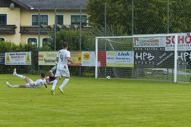 In der 89. Minute fixierte der eingewechselte Genadi Petrov den 0:3-Auswärtssieg für die Mayrleb-Elf.
