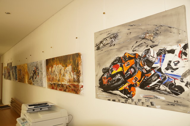 Ausstellung "Die Kraft der Bewegung" im Seekirchner Stadtamt - zu sehen noch bis Ende August.
