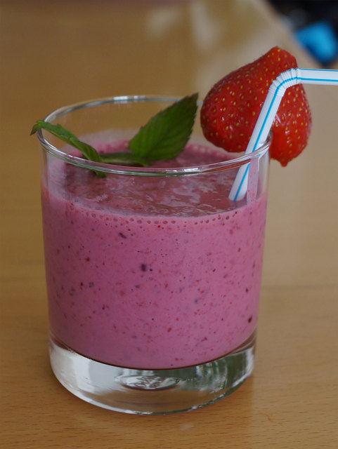 Der "Beerenstarke": Beerenshake | Foto: Agnes Czingulszki