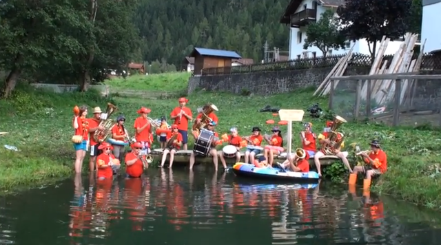 Cold Water Challenge - Musikkapelle Zaunhof  | Foto: Nicole Brüggler - YouTube