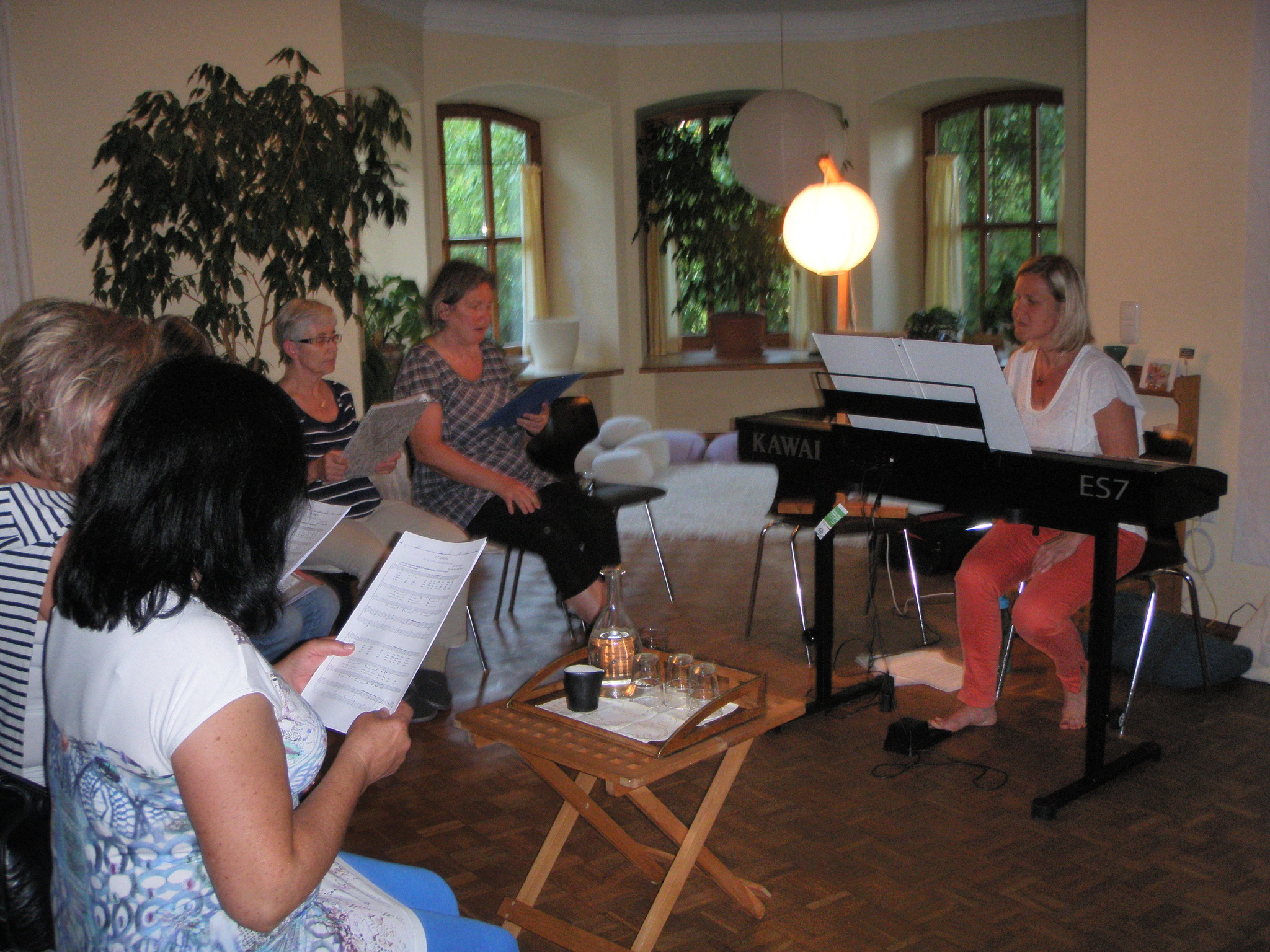 Frauen treffen in singen