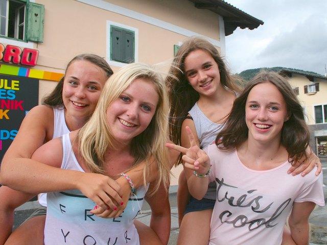 Dieses Quartett hatte viel Spaß beim Stadtfest in Mittersill: Patricia, Magdalena, Magdalena und Sabrina aus Mittersill bzw. Hollersbach