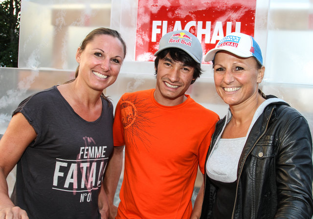 Auch die Riegler-Sister´s ließen sich die besondere Atmosphäre nicht entgehen | Foto: Gerald Zangerl