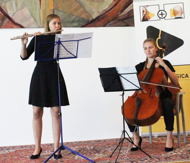 Floralis mit Leona Rajakowitsch, Flöte und Flora Rajakowitsch, Cello