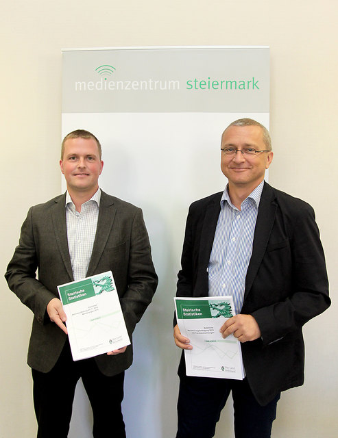 Die Leiter der Landesstatistik Steiermark: Josef Holzer und Martin Mayer (v.l.).