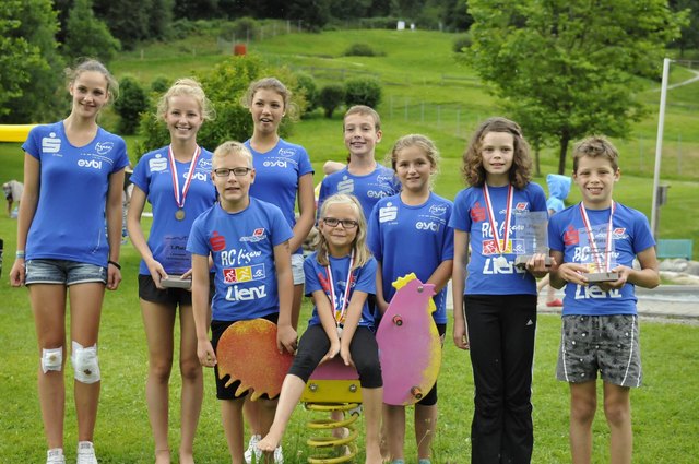 Ruth Hölzl, Tanja Oberegger, Sinn Phillip, Lea Amort,Svenja Sinn, Samuel Müllmann, Marit Franz, Leoni, Jonas Hauser | Foto: RC Figaro Lienz