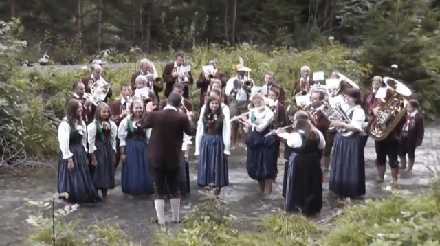 Cold Water Challenge MK Tumpen  | Foto: Michael Kapferer - YouTube