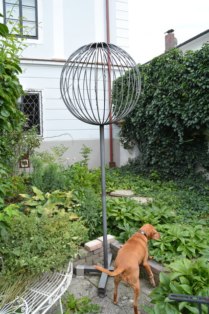 Mit sehr viel Liebe zum Detail hat die Purgstallerin ihre grüne Gartenoase gestaltet. | Foto: Roland Mayr