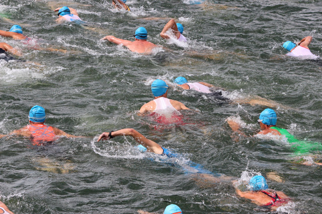 Rund 200 Teilnehmer waren beim Xentis Triathlon dabei, darunter auch einige Athleten des LTV Bawag PSK Köflach. | Foto: Cescutti