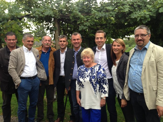 Fritz Dutter, Martin Antauer, LAbg Erich Königsberger, Udo Zickbauer, Nationalratspräsident Hofer, Gitti Wolf, Klaus Otzelberger, Julia Kupka, Alexander Hell. | Foto: privat