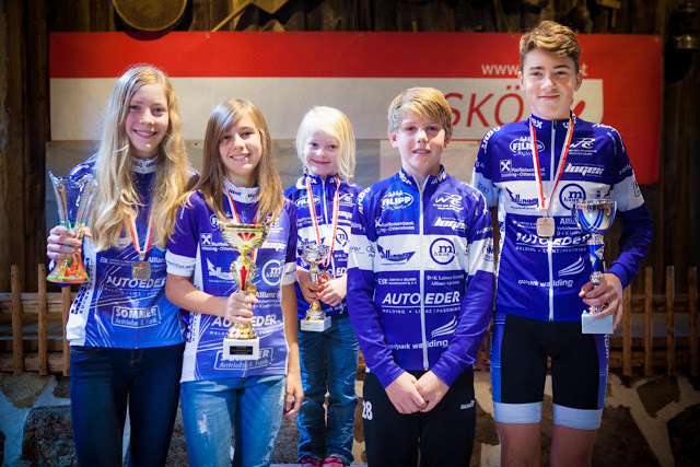 Die Sieger der Nachwuchskategorien U9-U15. (Foto: Radclub Walding / Alfred Reiter)