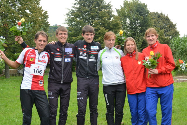 Die Medaillengewinner auf einem Blick: Gernot Kerschbaumer, Matthias Kyburz, Fabian Hertner, Sandra Pauzaite, Yulia Novikova und Galina Vinogradova