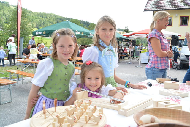 Laura, Anna-Maria und Johanna sind Fans vom Gemeindetag nicht nur wegen dem Gratis-Eis.