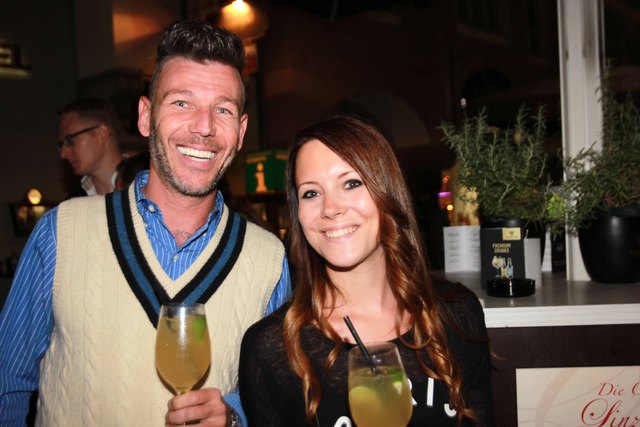 „Glockenspiel - Cafe mit Bar“ startet After-Business Event-Reihe mit