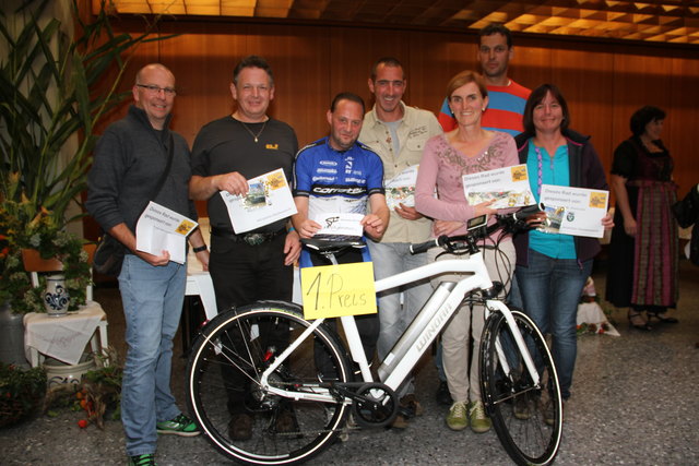 Die Gewinner des Radwandertags: Gerhard Likar, Christian Unterrainer, Hermann Kirsch, Christian Schöpp, Gerlinde Bruckmoser, Josef Spöcklberger und Andrea Mayer.