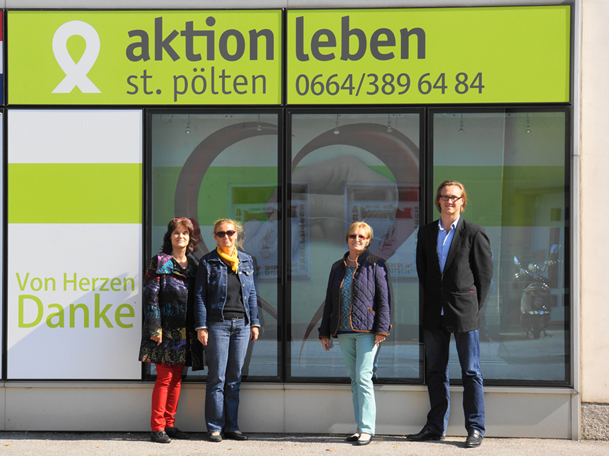 Marketing BANGS leistet eine außergewöhnliche Spende für "Aktion ...
