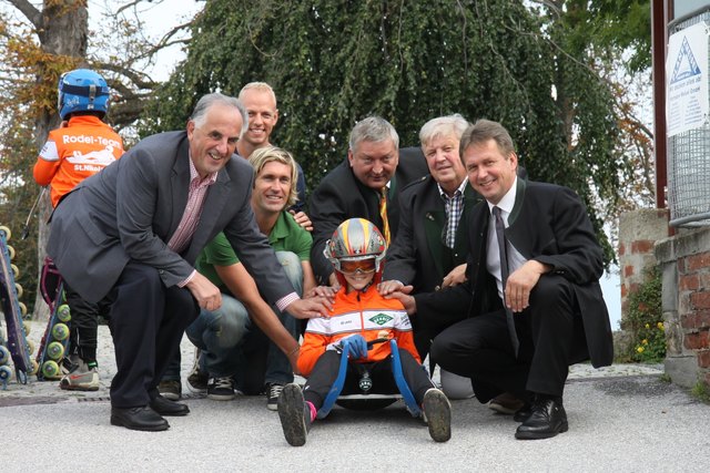 Auch Helmut Lexer  vom steirischen Skiverband und Franz Titschenbacher (LWK) unterstützen den "Kids-Rodelcup". | Foto: LK