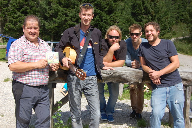 Beinahe schon traditionell: das Konzert von "hauk" auf der Knofeleben.
