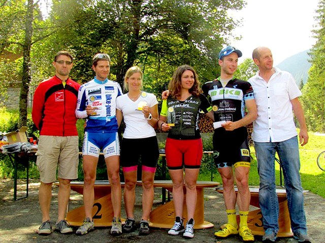 Martin Hölzl, Manuel Natale, Sarah Gogl, Sabine Käferböck, Philipp Spanier, Andreas Fuchs (v. li.) | Foto: Foto: privat