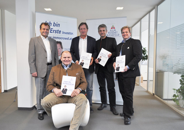 Präsentierten neues Projekt: Riedergarten-GF Bernd Rausch, Riedergarten-Gründer Herbert Waldner, Olympiasieger Franz Klammer sowie Reinhard Willfort und Georg Kalandra von immocrowd.at (v.li.) | Foto: Peham