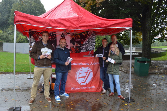 SJ-Bezirksvorsitzender Daniel Gürtler, LA Günter Kraft, Martin Geischläger, Juliana Geischläger und Vize-Bgm. Hubert Herzog. | Foto: SPÖ Tulln