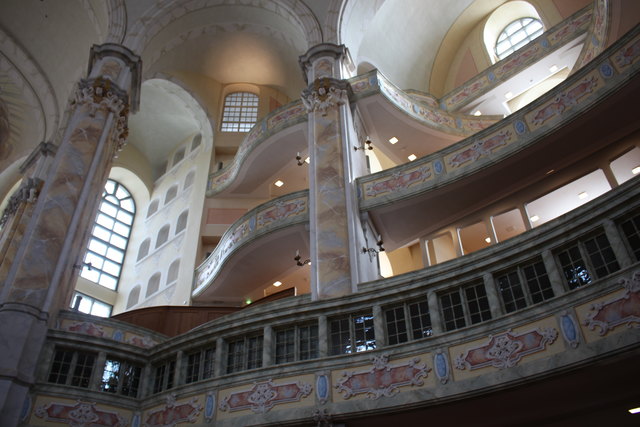 Seitenansicht - Frauenkirche