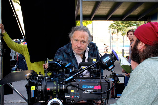 Regisseur Michi Riebl am Set